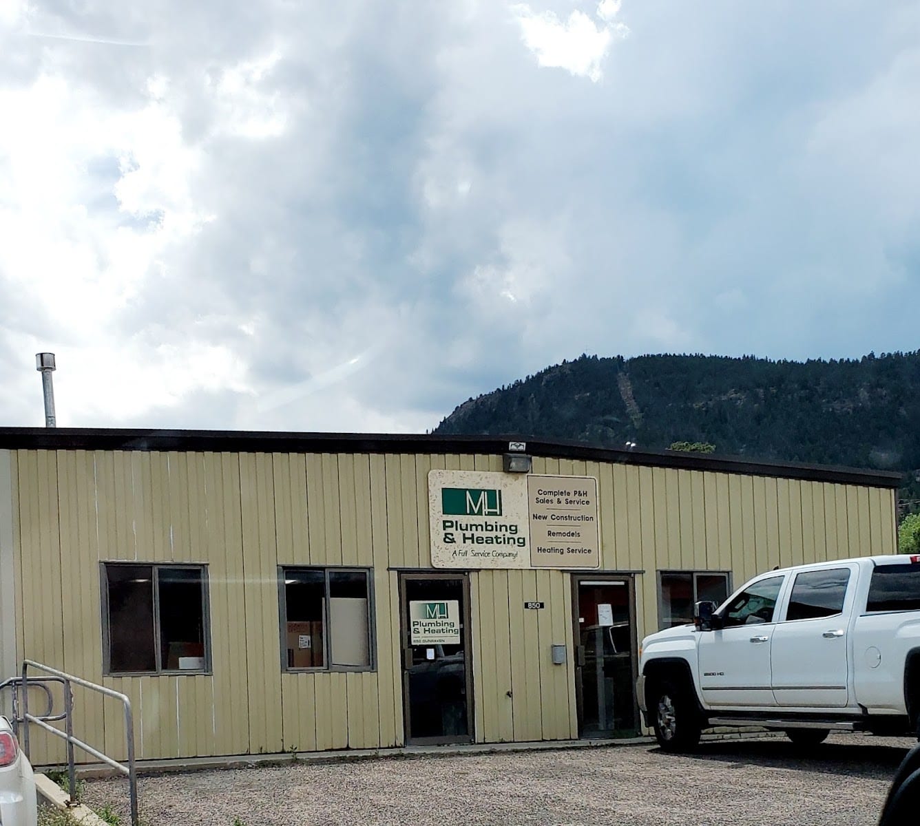 M H Plumbing & Heating