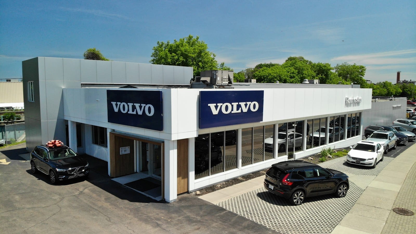 Volvo Cars of Rochester Parts & Accessories