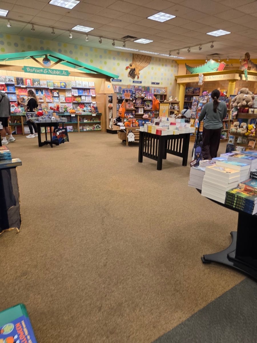 Barnes & Noble