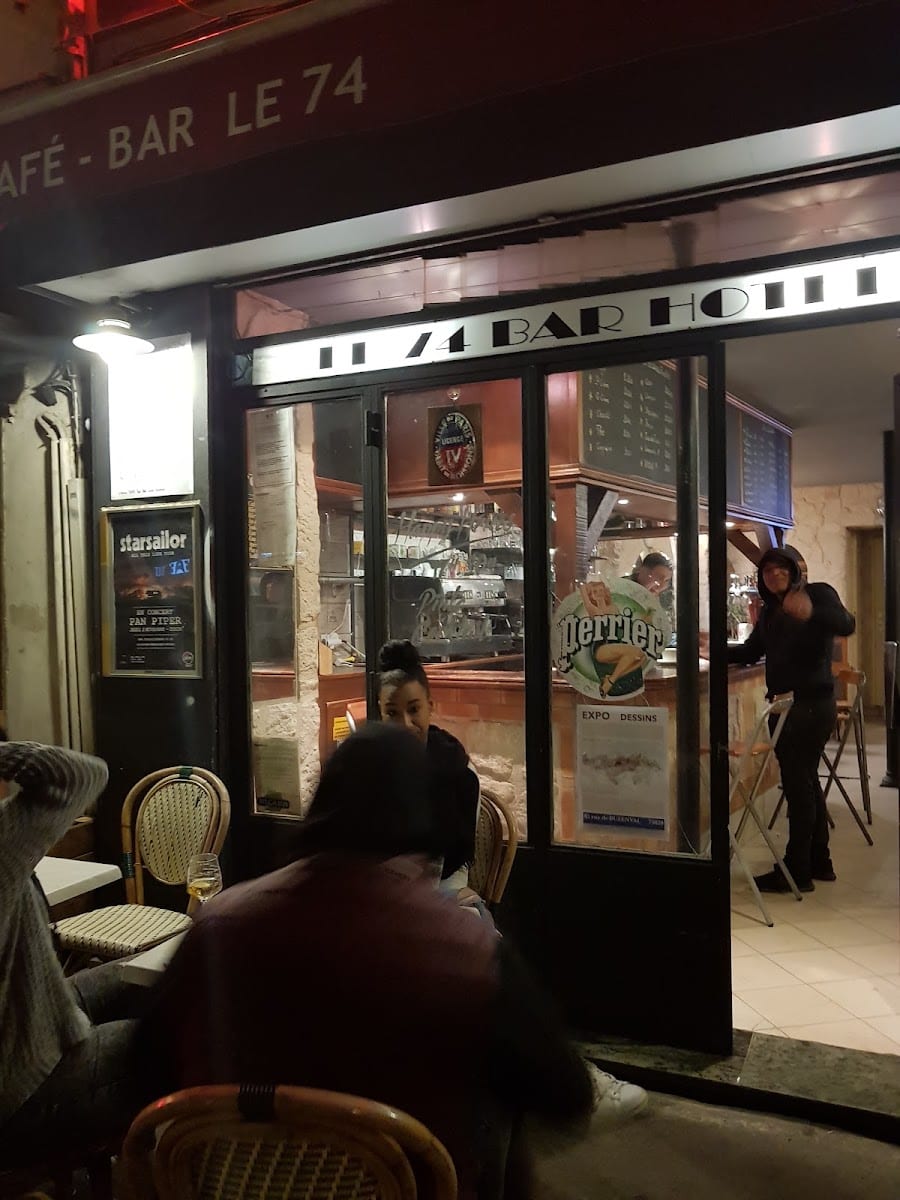 Le 74 Bar, photo 2