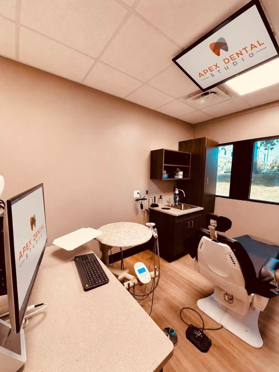 Apex Dental Studio