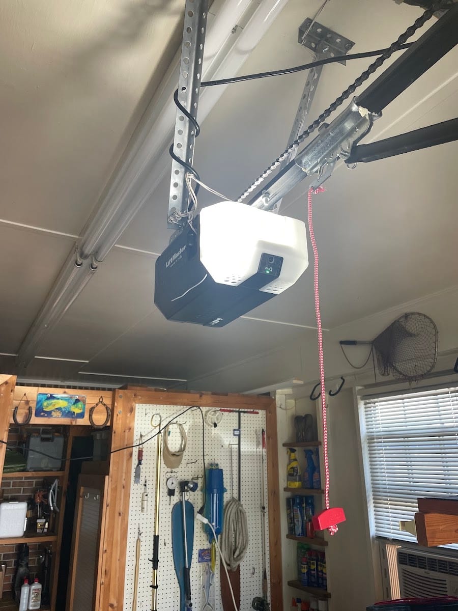 Dave's Garage Door Specialists, Inc., photo 3