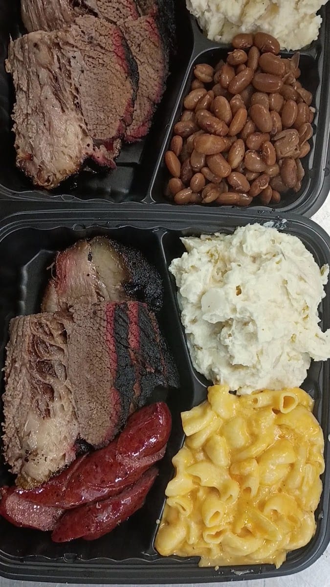 Arnaz BBQ Seafood & More, photo 3