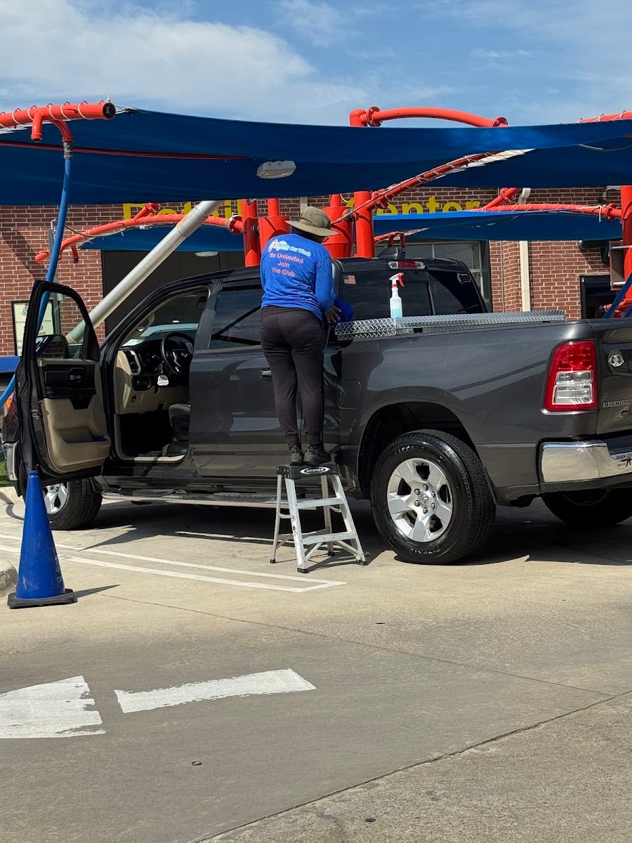 Slyde's Car Wash - Flower Mound North, photo 2