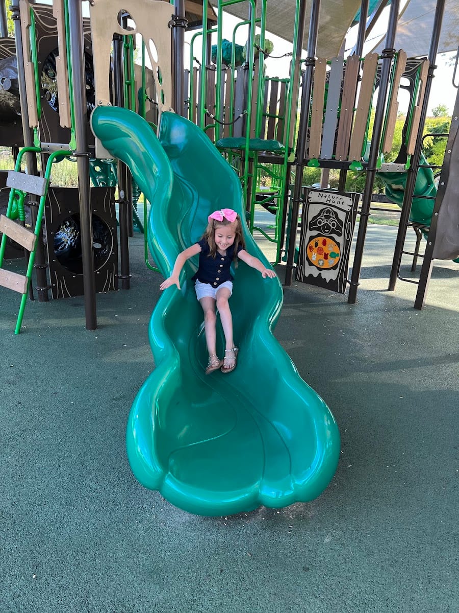 Playground, photo 3