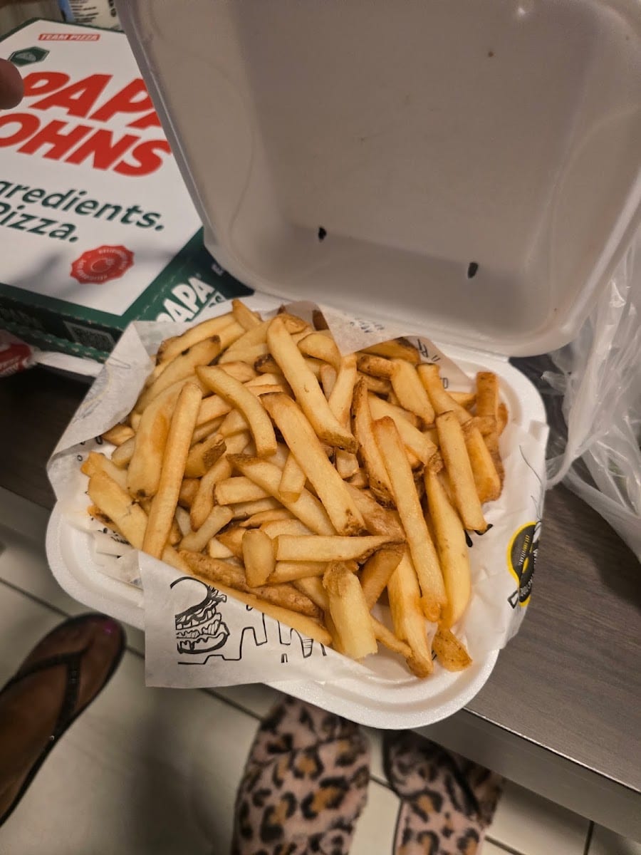 WNB Factory Wings & Burger 26, photo 2