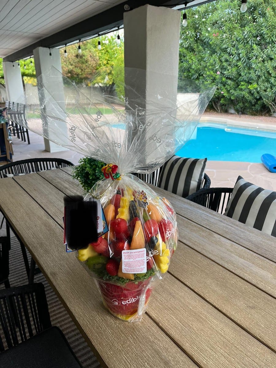 Edible Arrangements, photo 3