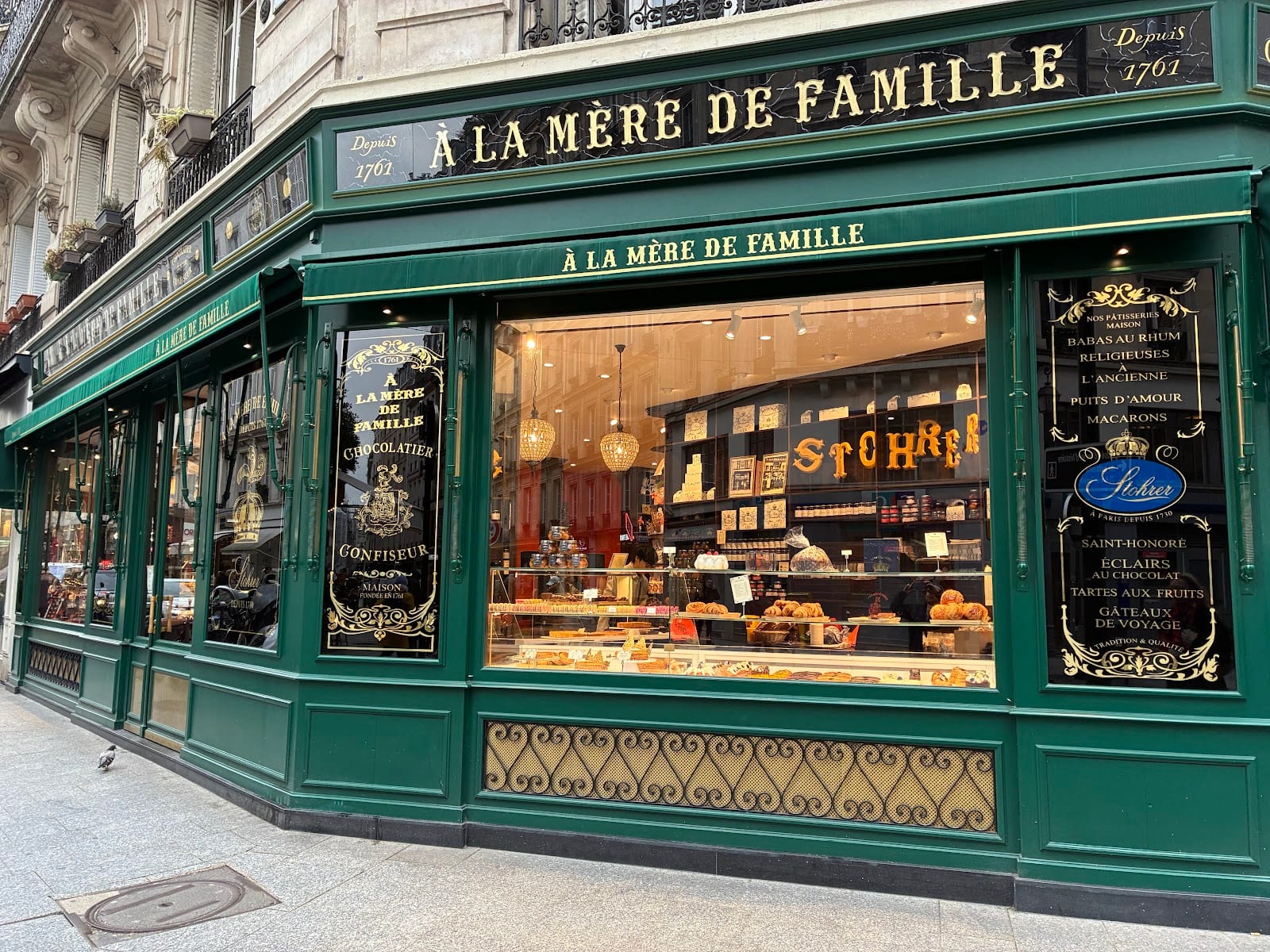 À la Mère de Famille