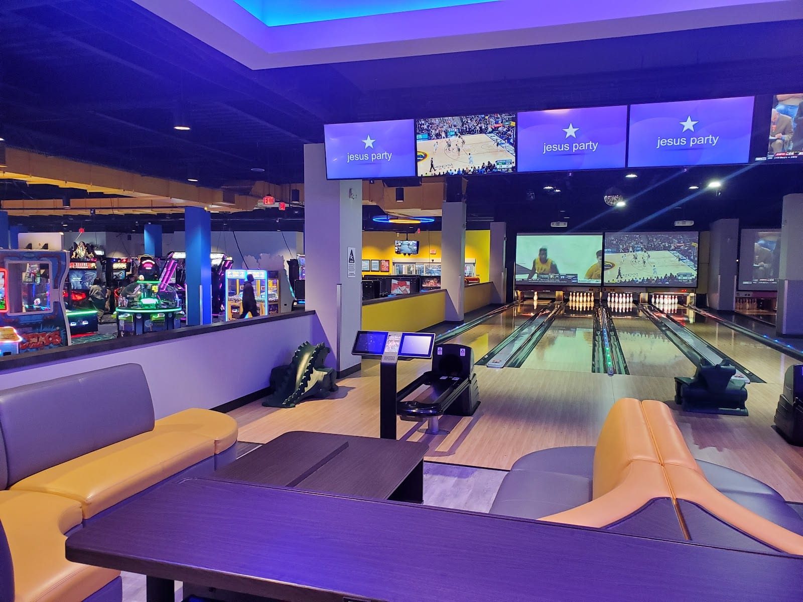 Round1 Bowling & Arcade - South Las Vegas