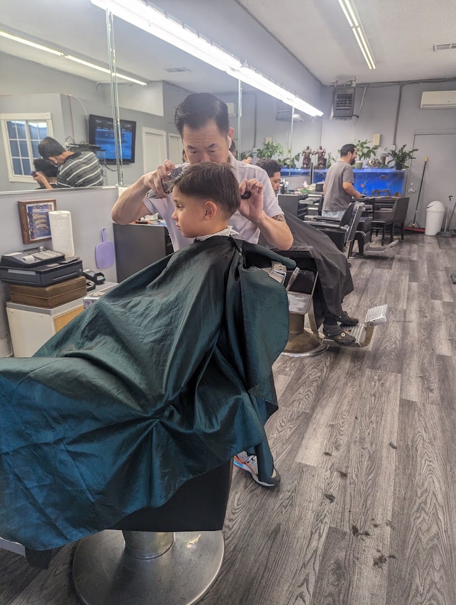 Anaheim Barber Shop, photo 3
