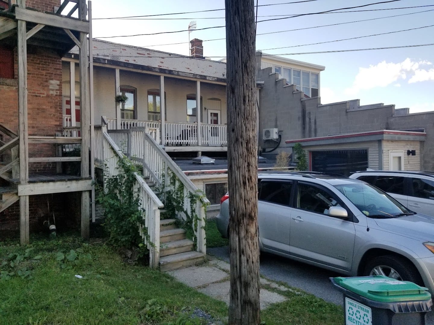 Old Saratoga Rentals, photo 3