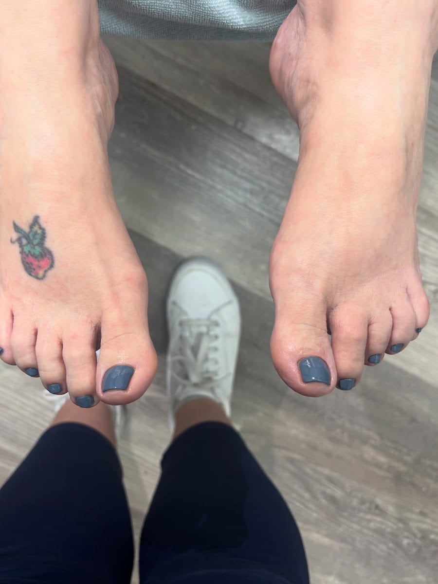 Lisa Hummel Nails @ belle vie salon studios, photo 2
