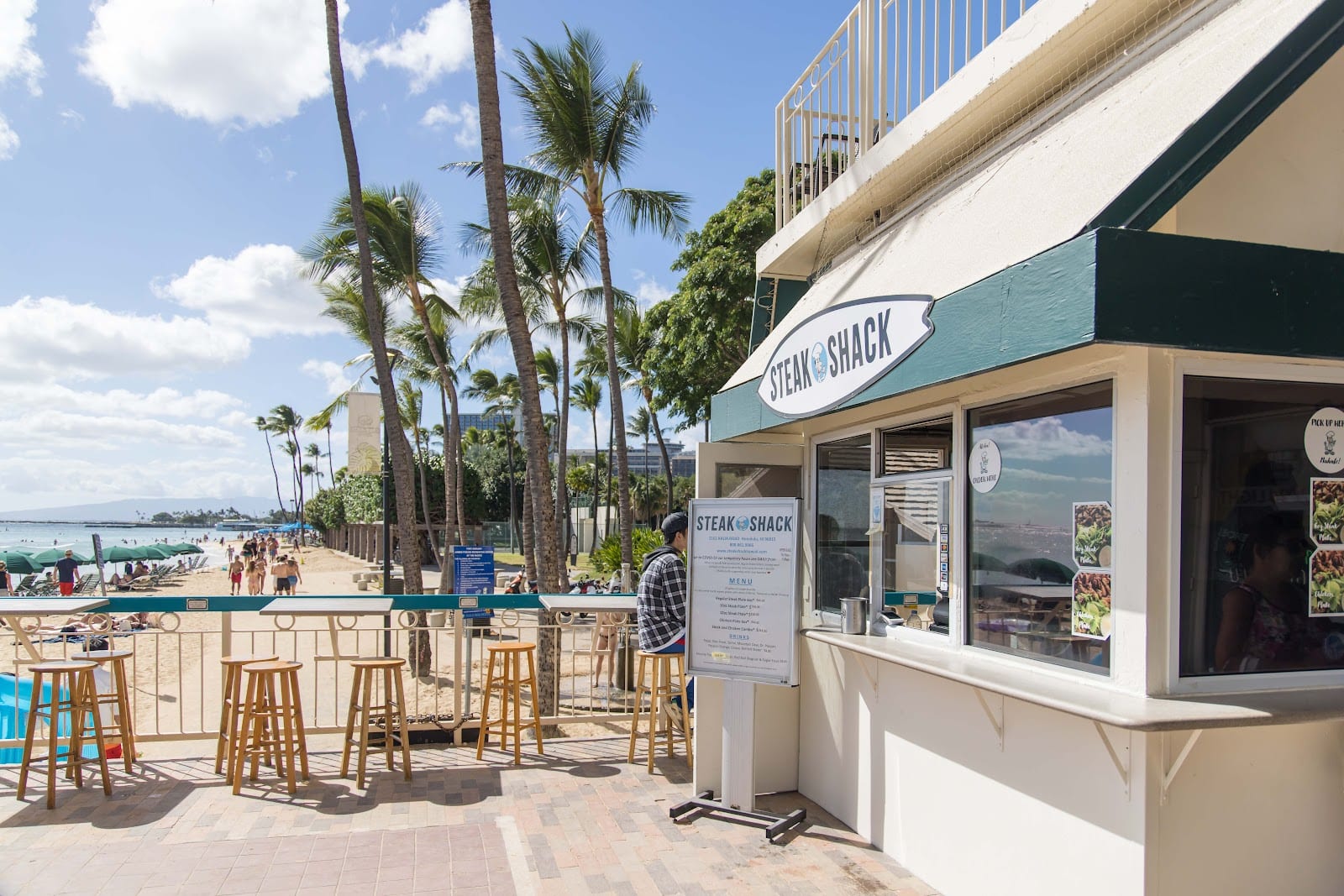 Embassy Suites by Hilton Waikiki Beach Walk, photo 4