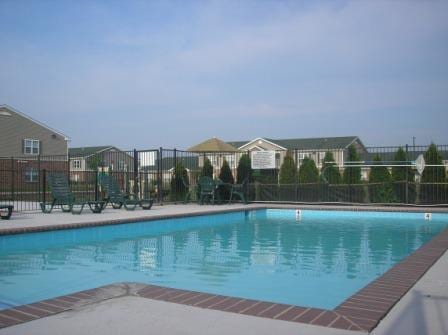 Hoosier Woods Apartments, photo 2