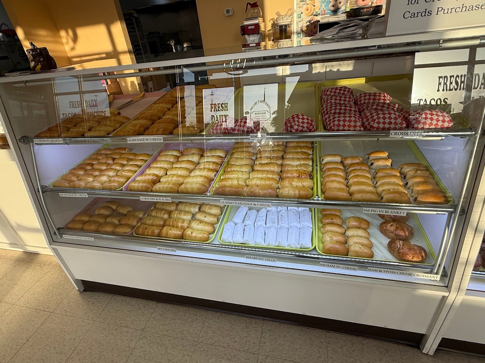 Happy Donuts