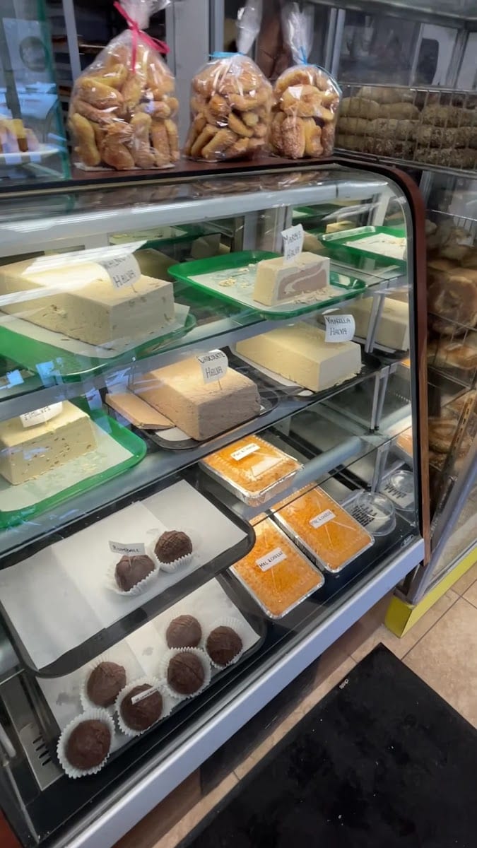 Kiva's Bagel Bakery & Restaurant, photo 2