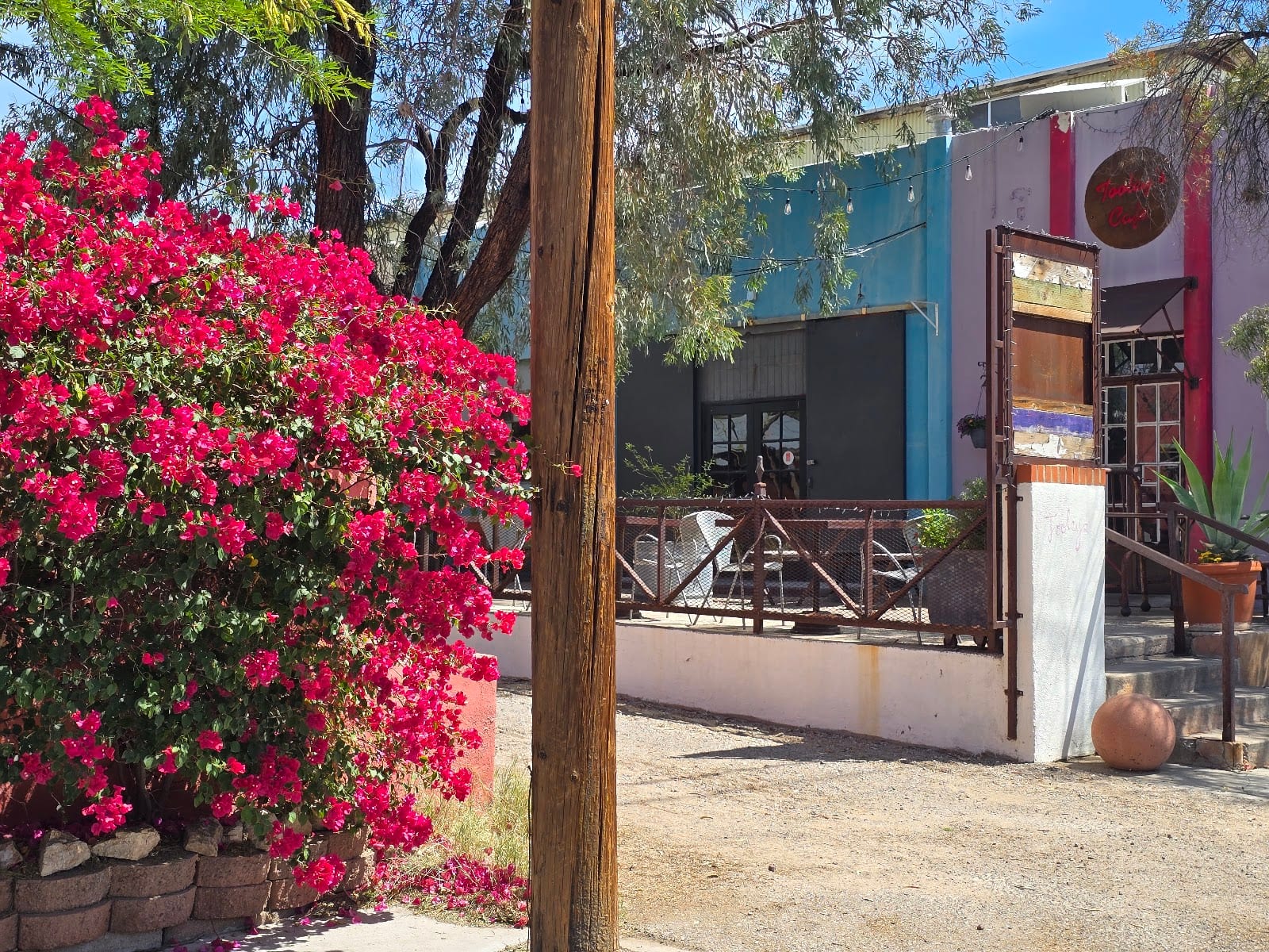 Tooley’s Cafe, photo 2
