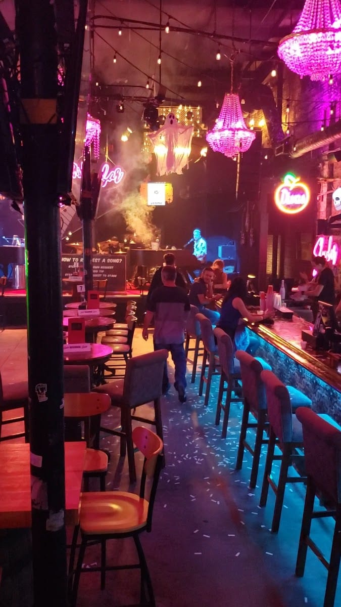 Showbar Ybor, photo 3