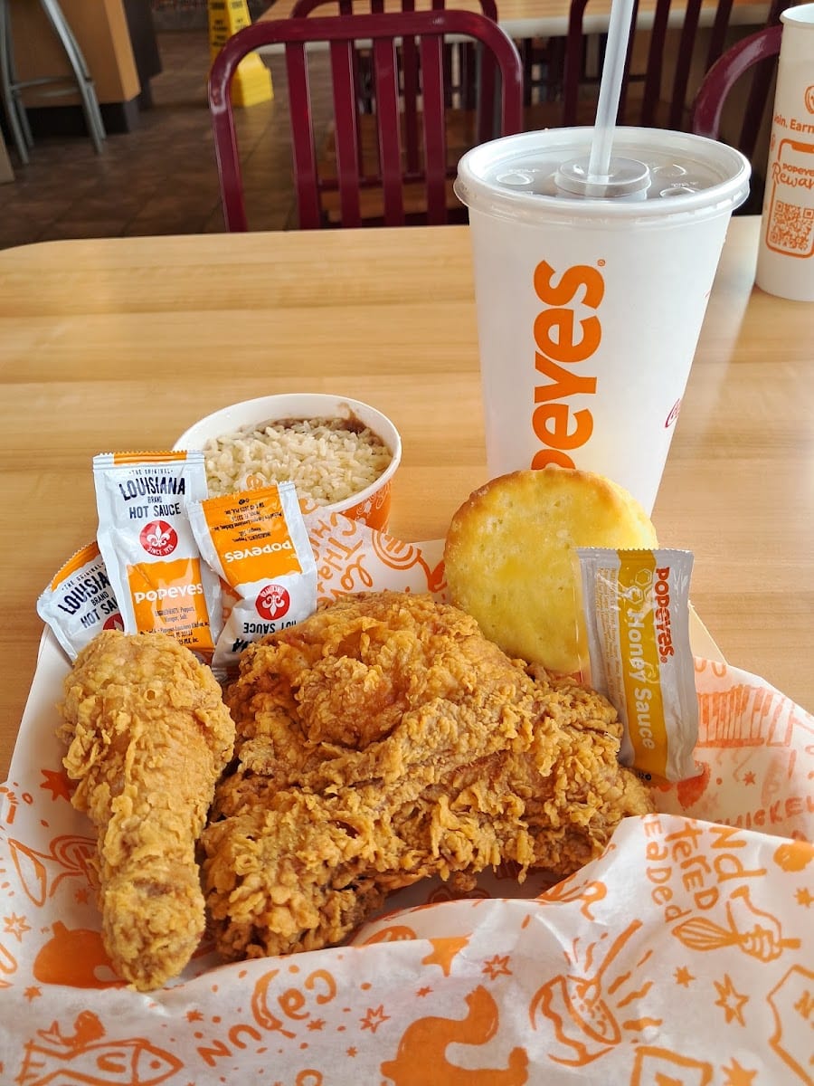 Popeyes Louisiana Kitchen, photo 3