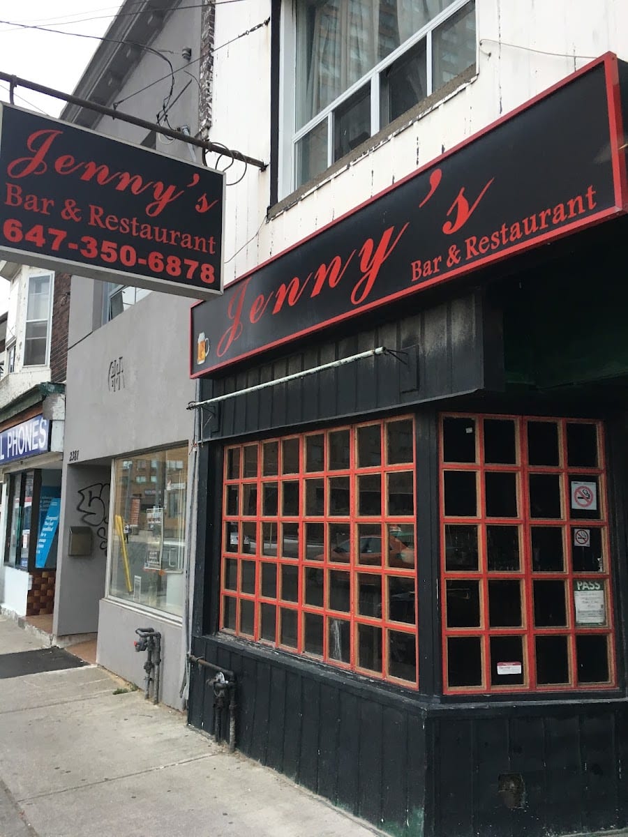 Jenny's Bar & Restaurant