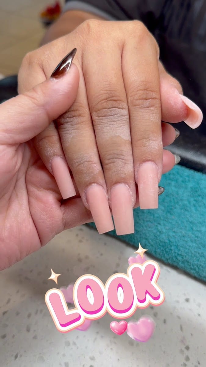 L'Lux Nail Spa Salon W Lake Mead Lasvegas NV, photo 3