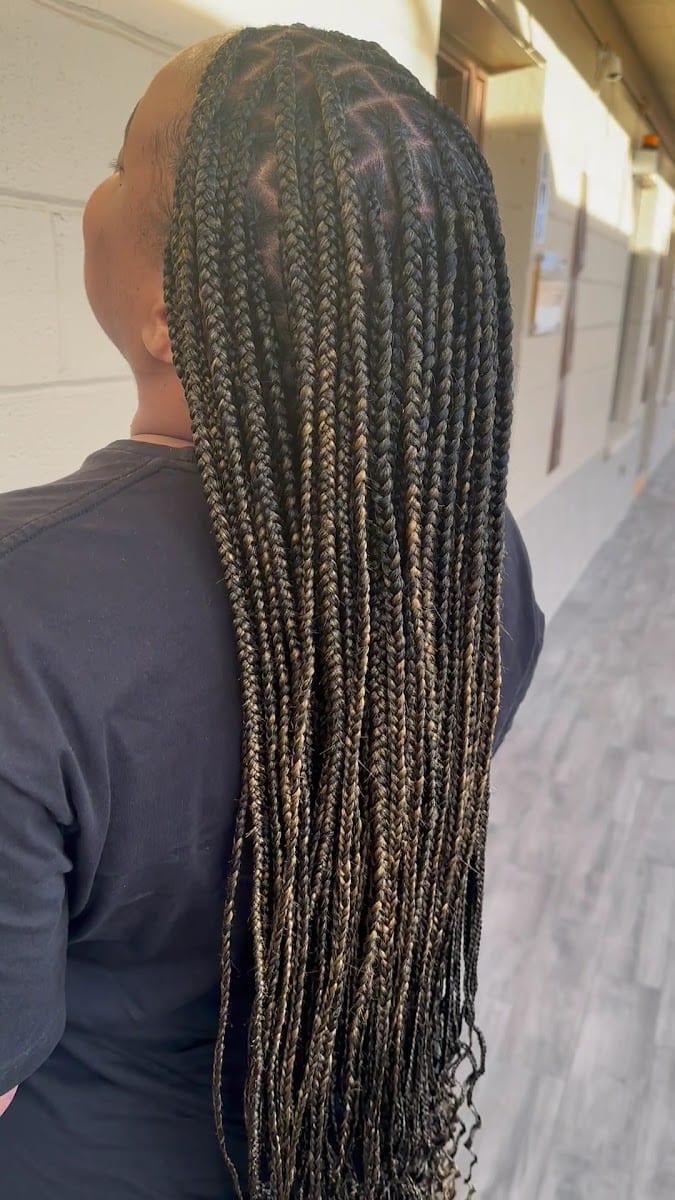 Fati's Hair Braiding, photo 3
