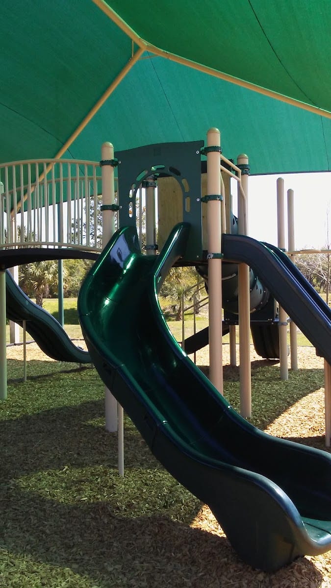 Ann & Chuck Dever Regional Park Recreation Center, photo 3