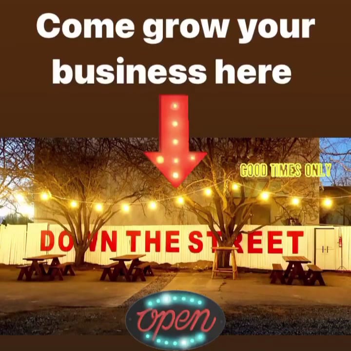 "Down the Street" food truck park, photo 3