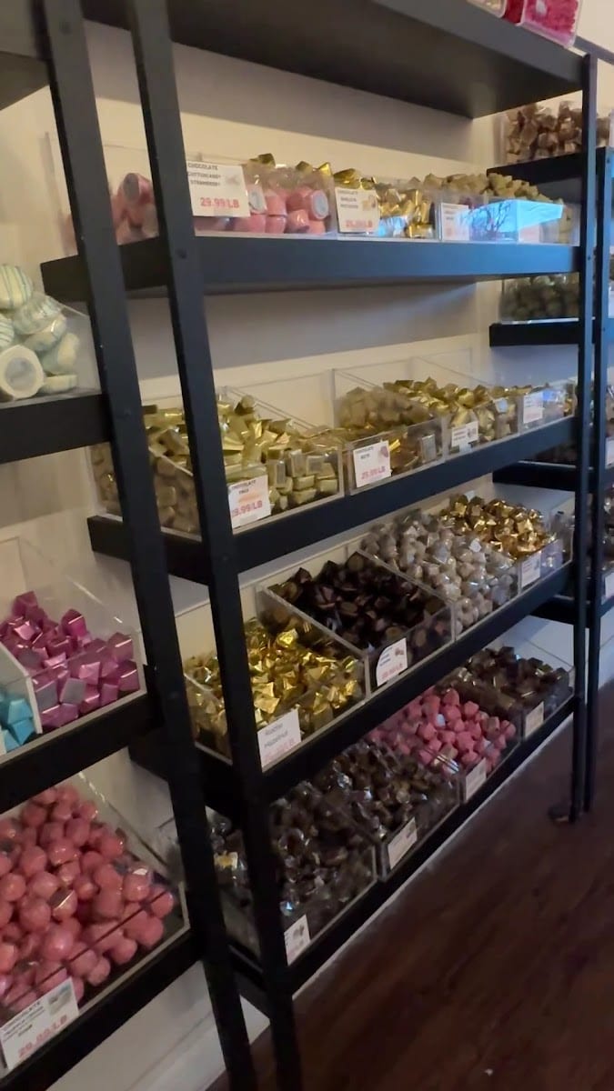 Lebanese Nuts and Chocolate, photo 2