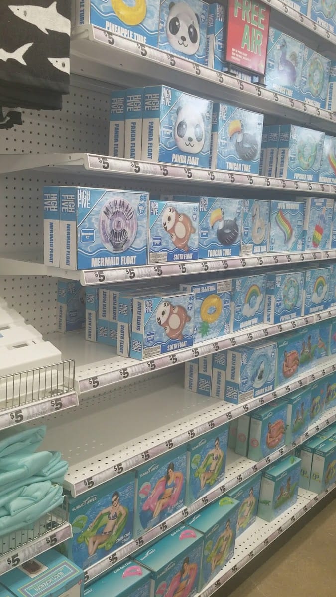 Five Below, photo 2