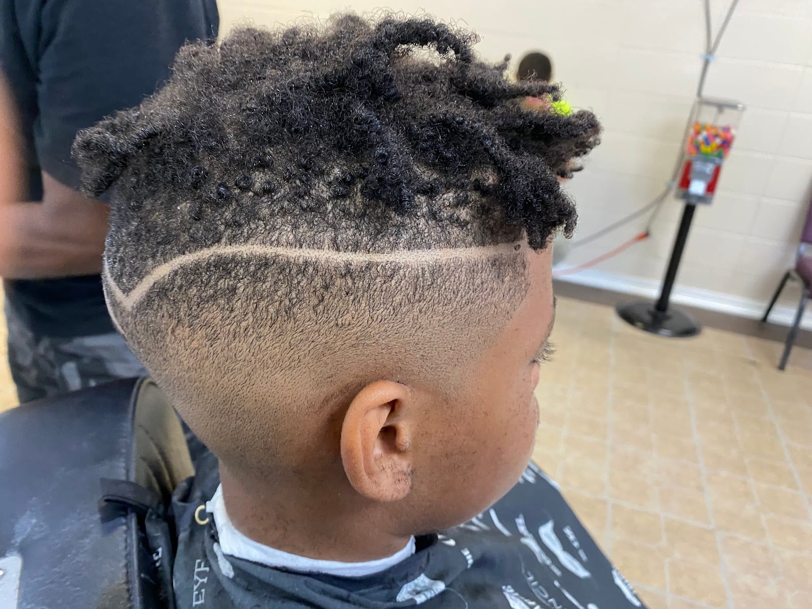 Q’s Hot Headz Barber Shop LLC