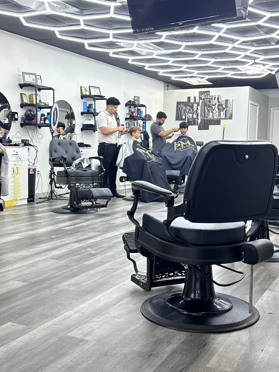 PMC Barbershop, photo 2