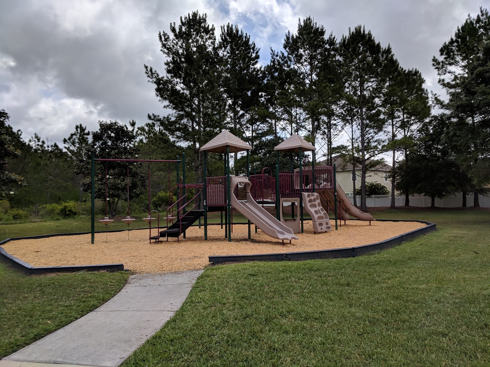 Worthington Oaks Park