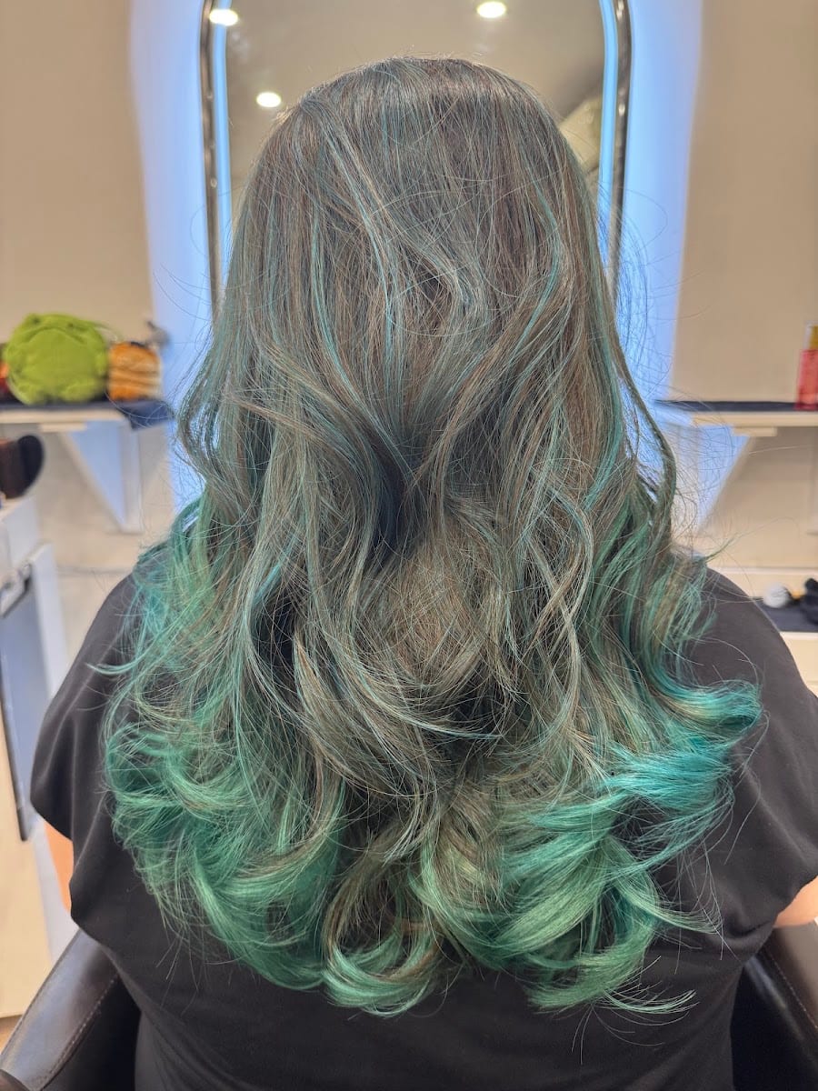 Kamiya Hairdressing Uptown North York