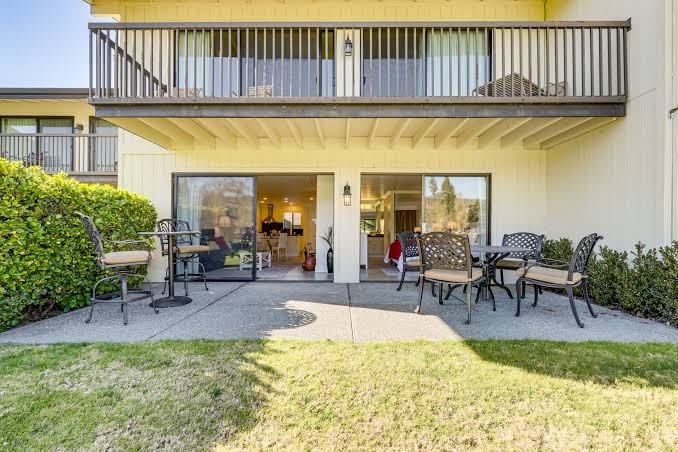 Patios & Golf Course Views: Silverado Resort Condo, photo 2