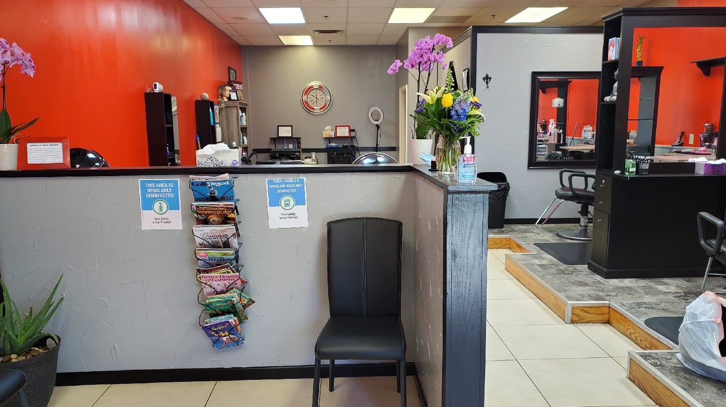 Selina 's hair studio, photo 2