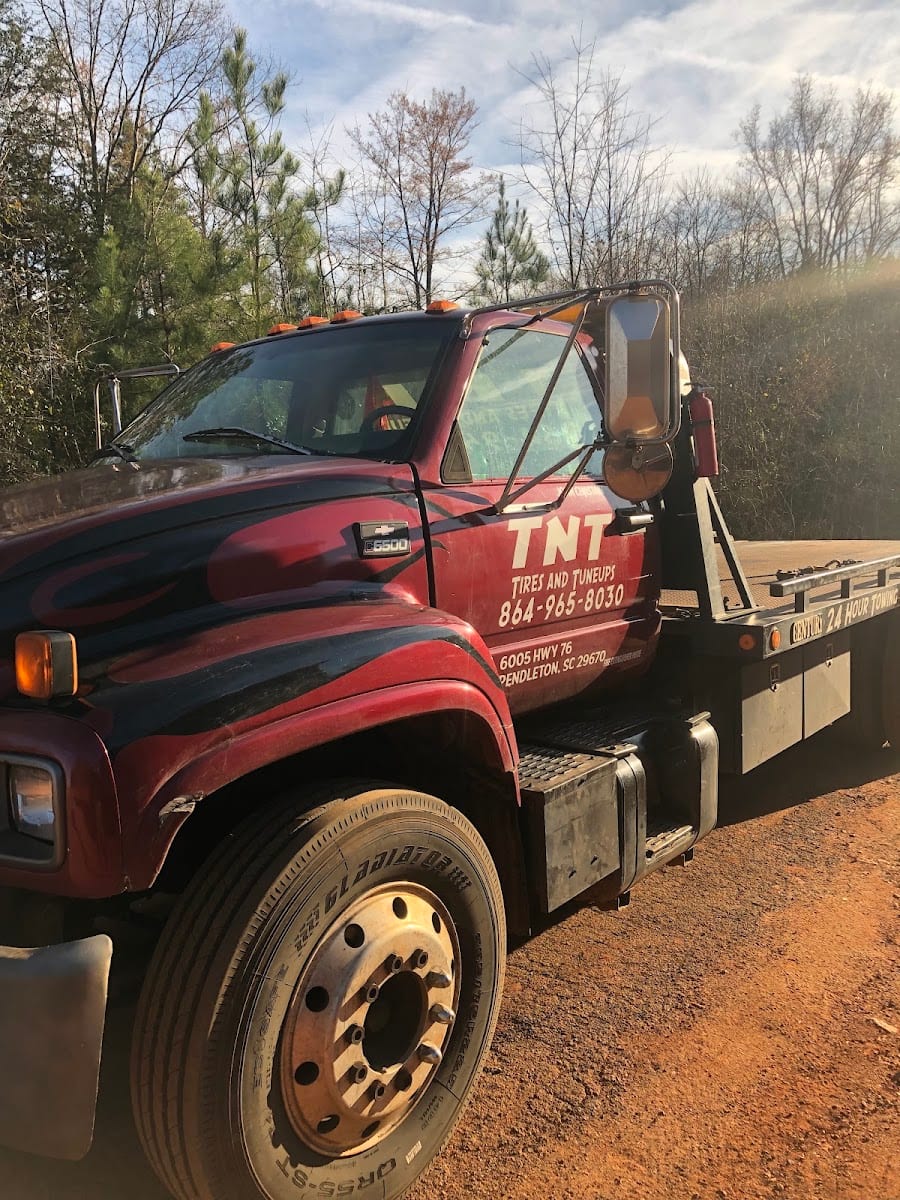 TNT tires and tuneups, photo 2
