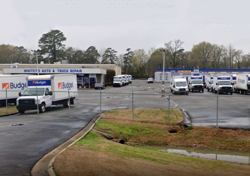 Whitey's Truck Center, photo 2