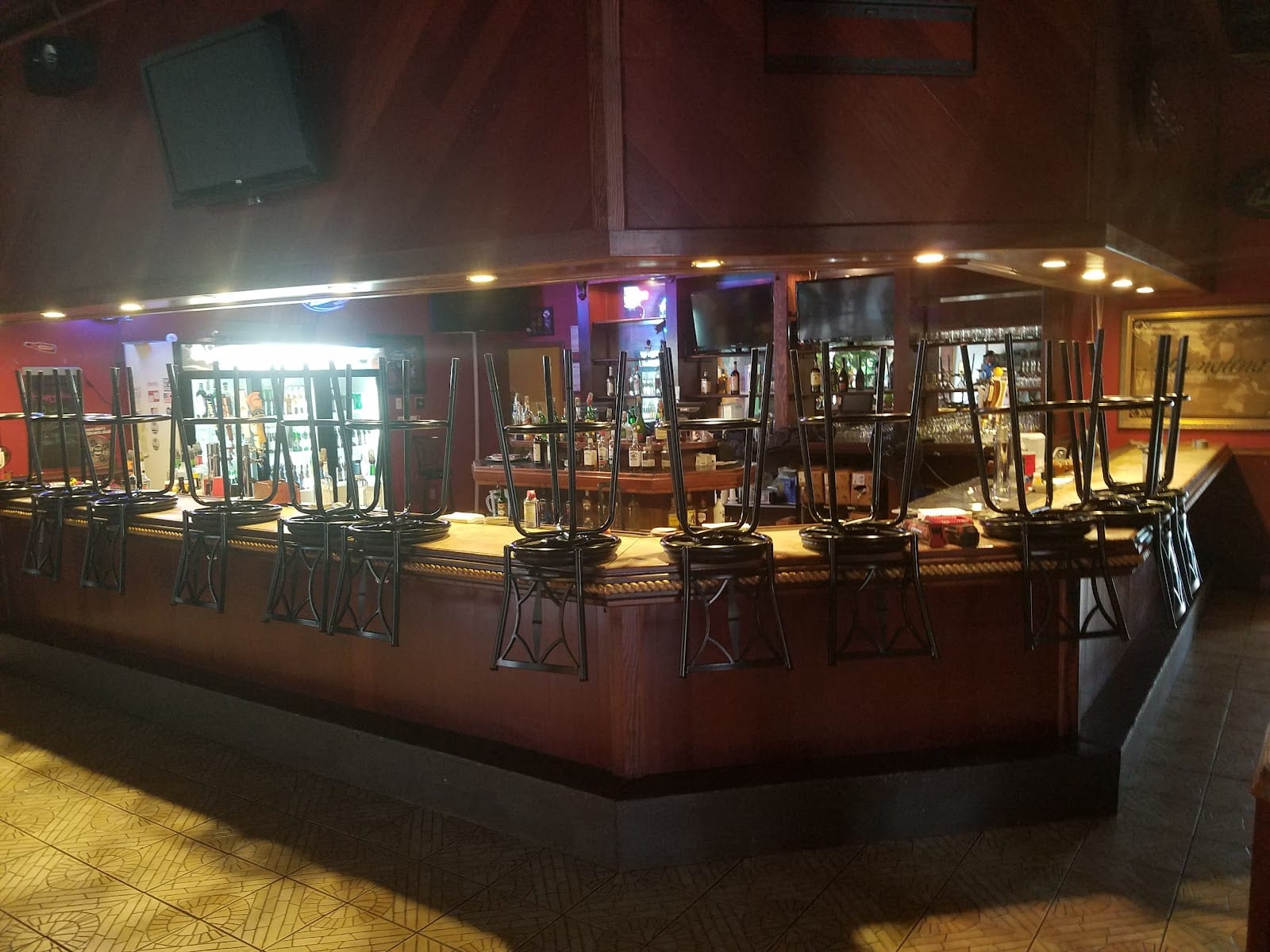 Razzle Bar and Grille, photo 2