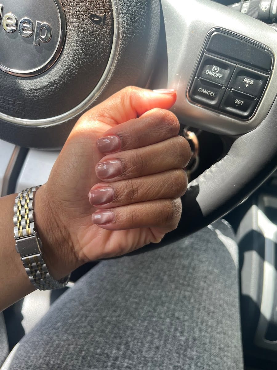 M. Vince Nail Spa