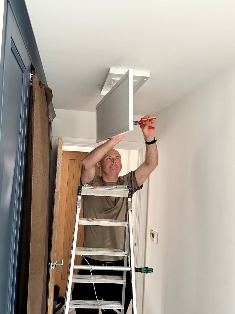 ISS Electrical Contractors Ltd, photo 2