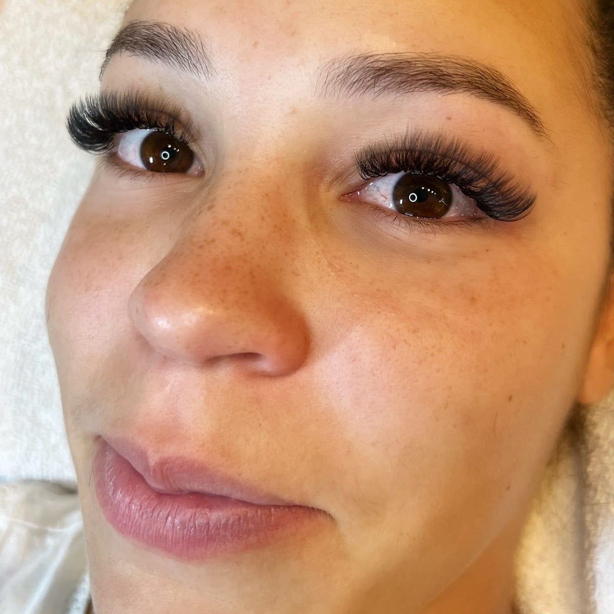 Electric Lady Lashes - Cait Gregoire-Bossaert, photo 3