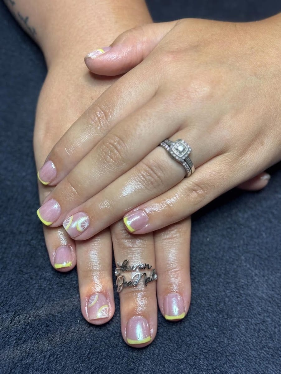 Misfit Manicures, photo 4