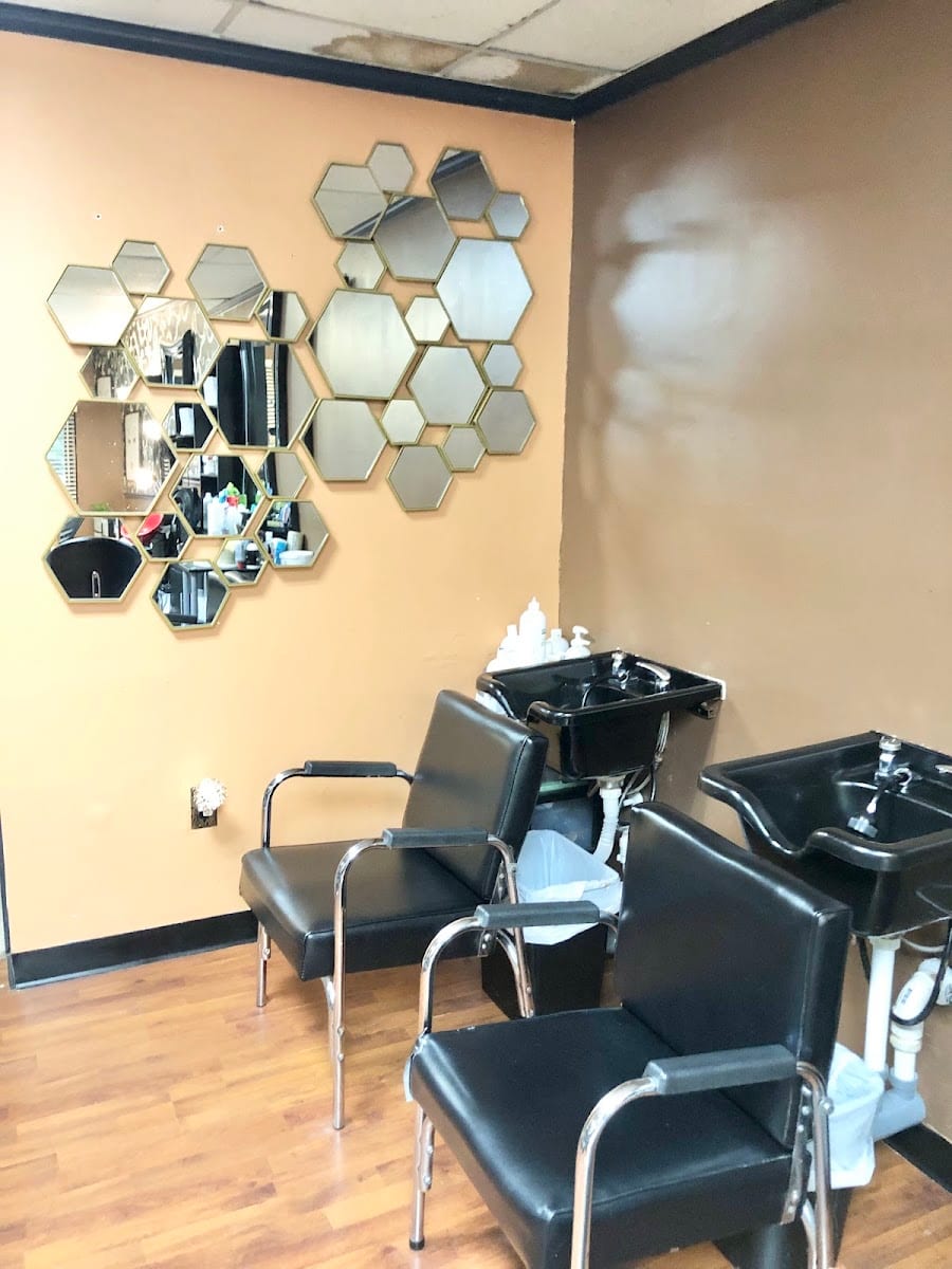Angel's Image Eyebrow Bar & Salon Hampton