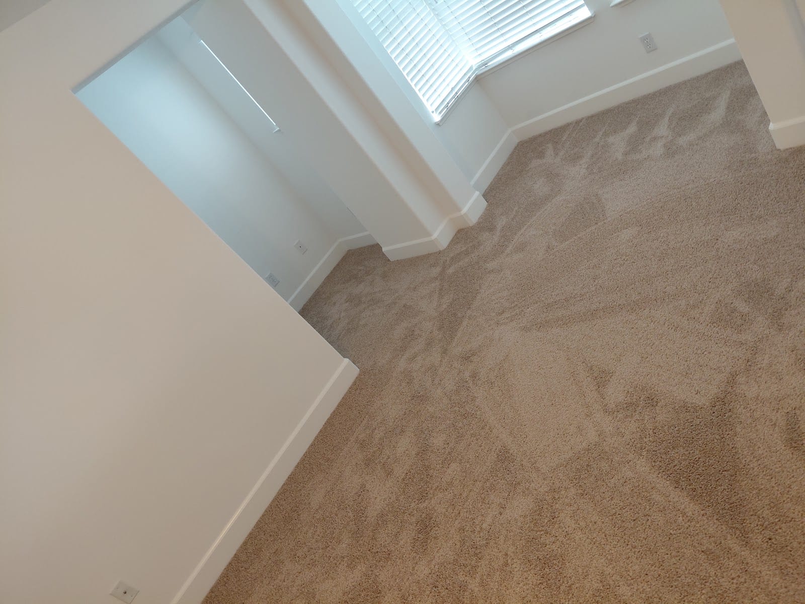 Harry's Carpets, photo 4