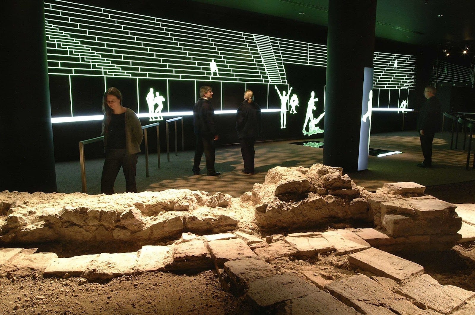 London's Roman Amphitheatre, photo 2