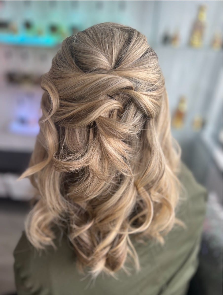 Salon Plum, photo 4