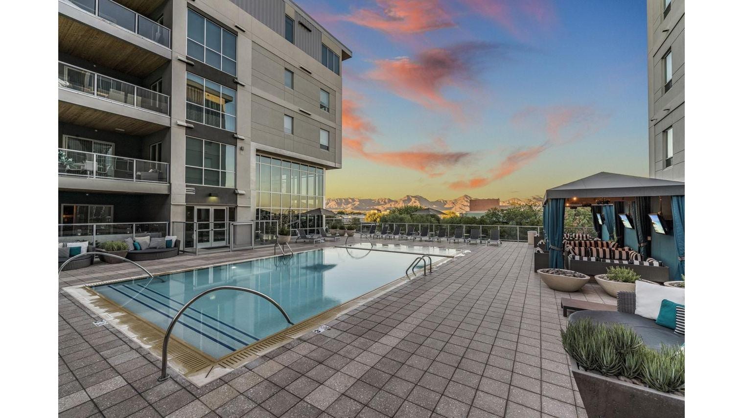 Broadstone Scottsdale Quarter, photo 2