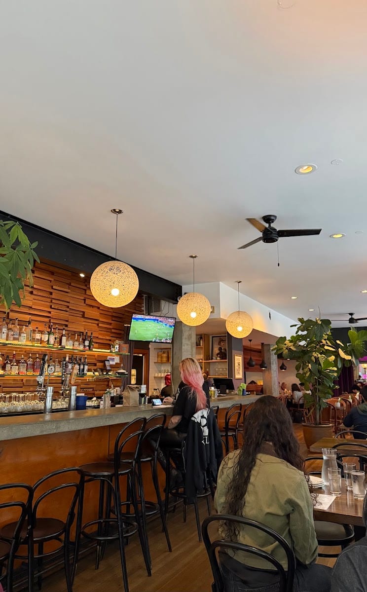 Basil Thai Restaurant & Bar, photo 4