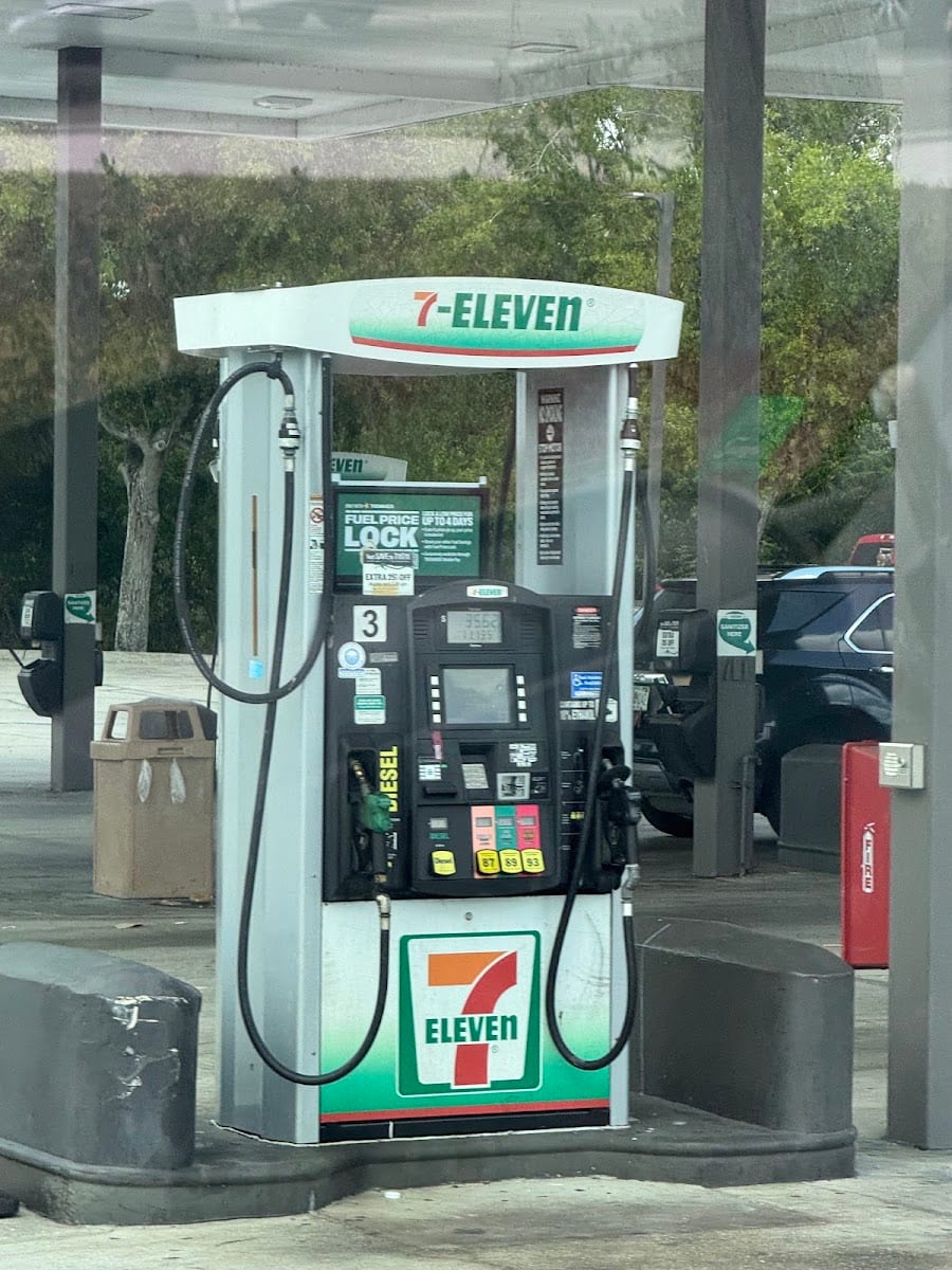 7-Eleven